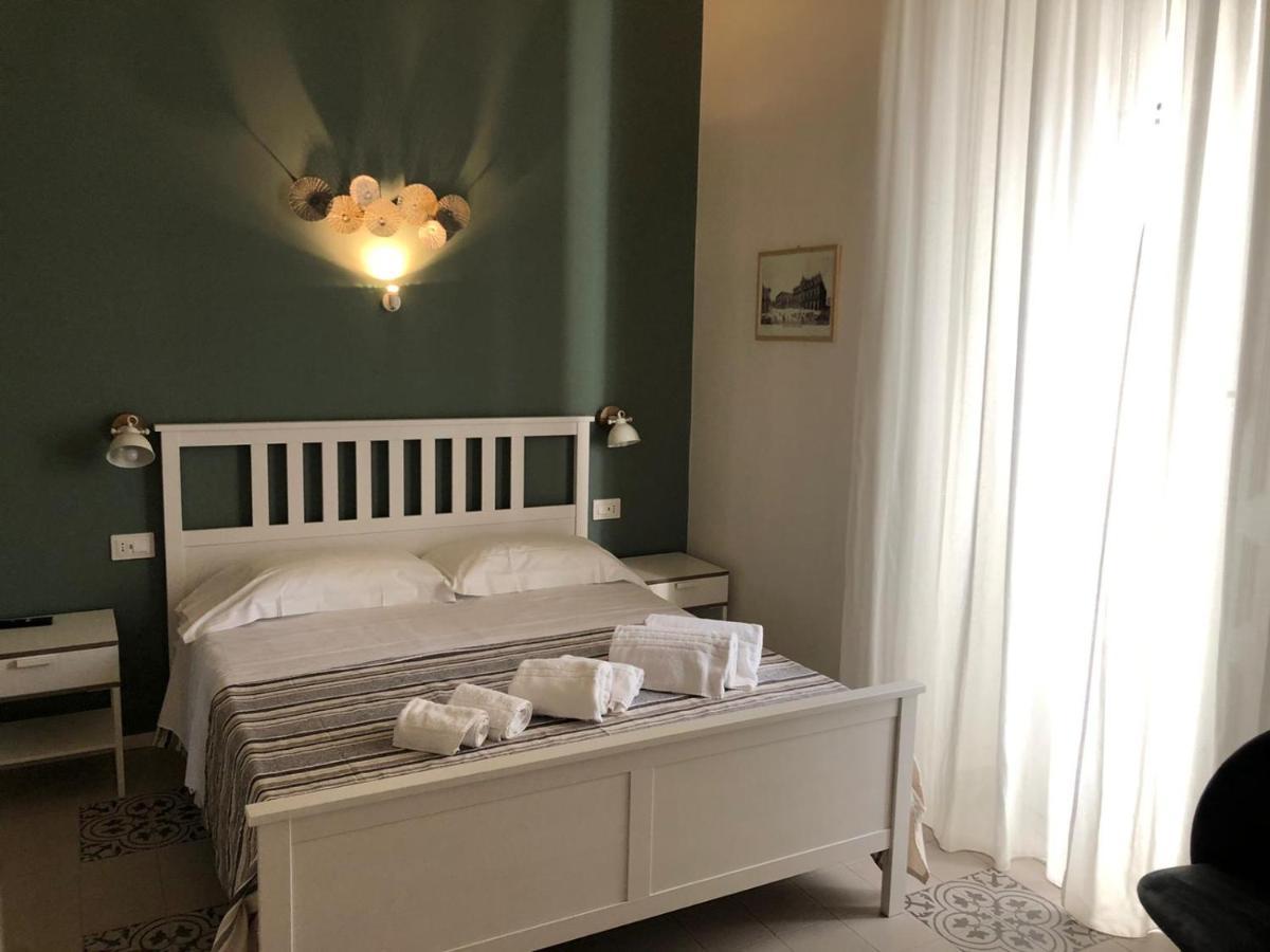 Bed and Breakfast Ursino'S Luxury CTA Exterior foto